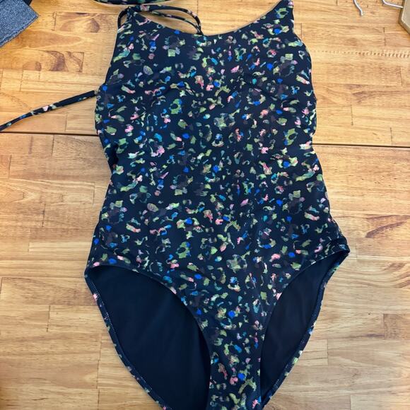 Athleta Leopard Multicolor Keyhole One Piece Swimsuit Size Small - Picture 2 of 6
